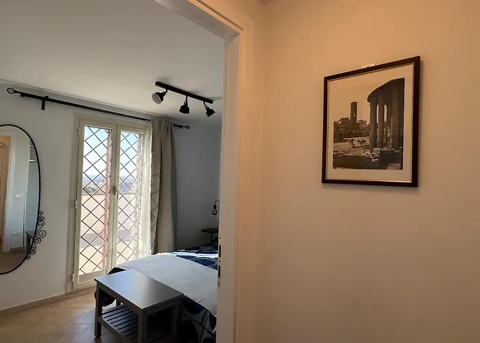 Apartament Rooftop Via Appia Nuova, *