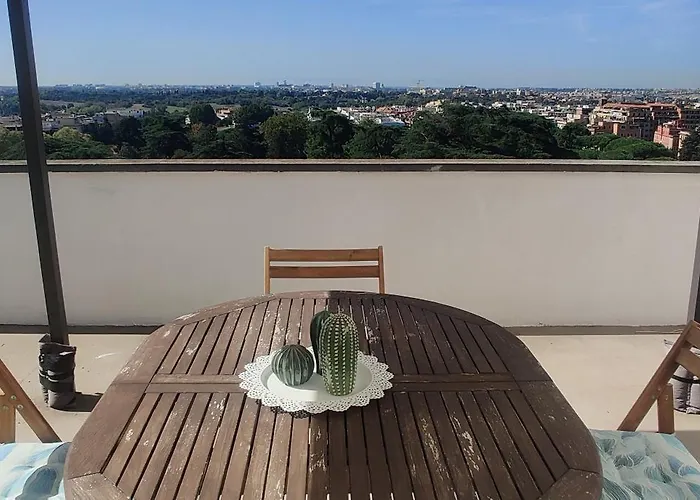 Apartament Rooftop Via Appia Nuova, *